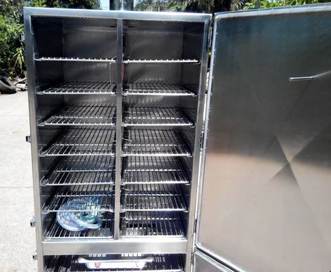 SM03: Smoker 14 Rack 2 Door Insulated
