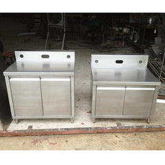 CB04: Dual Cabinets