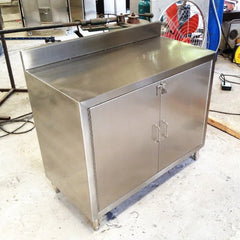 QuikFire CB03 stainless steel cabinet with work top Thailand