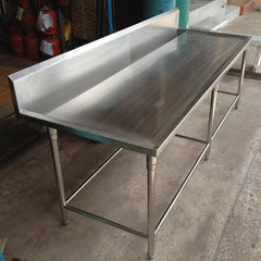 QuikFire WT06 stainless steel work table with water drain